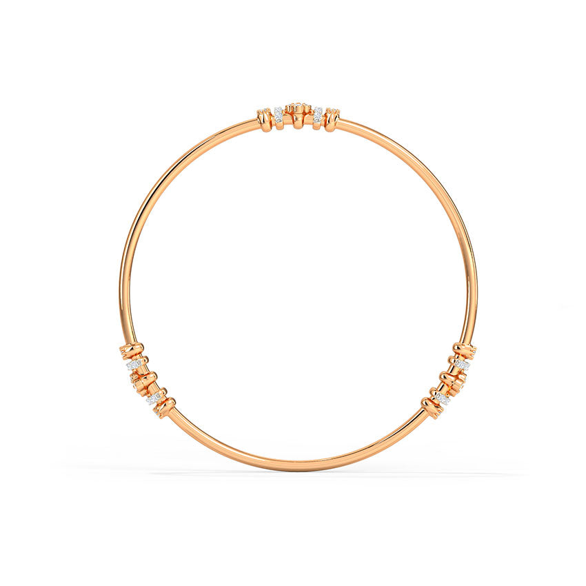 Glimmering Clover Diamond Bangle