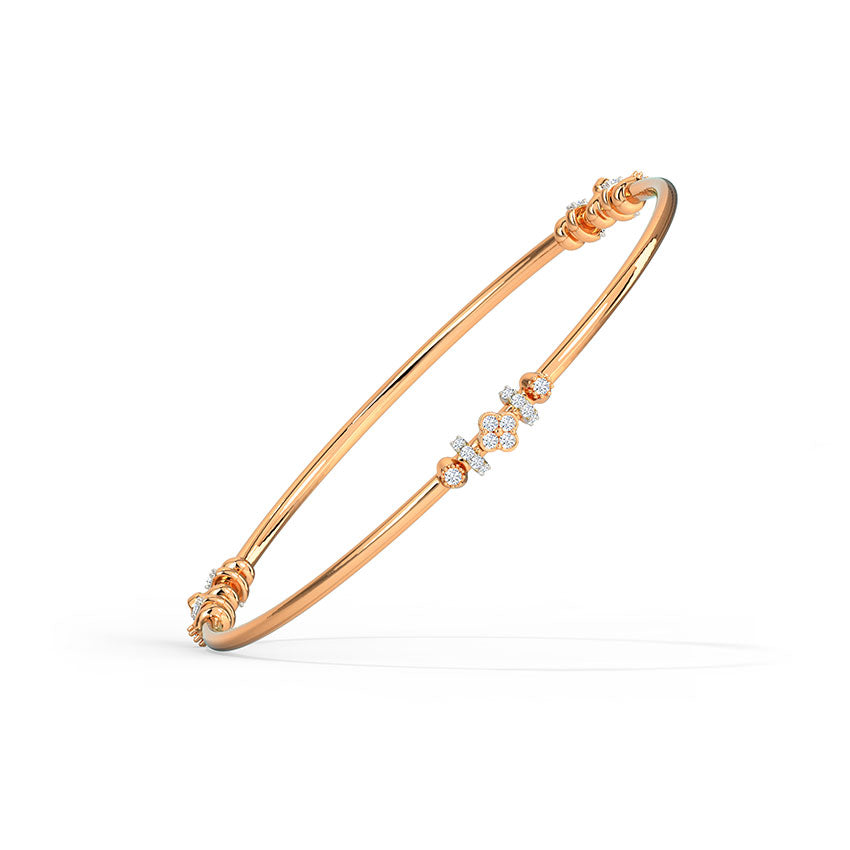 Glimmering Clover Diamond Bangle