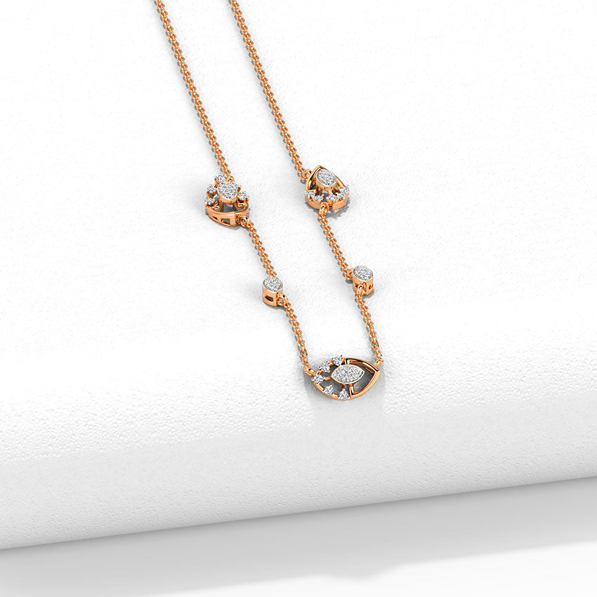 Fine Queen Diamond Necklace