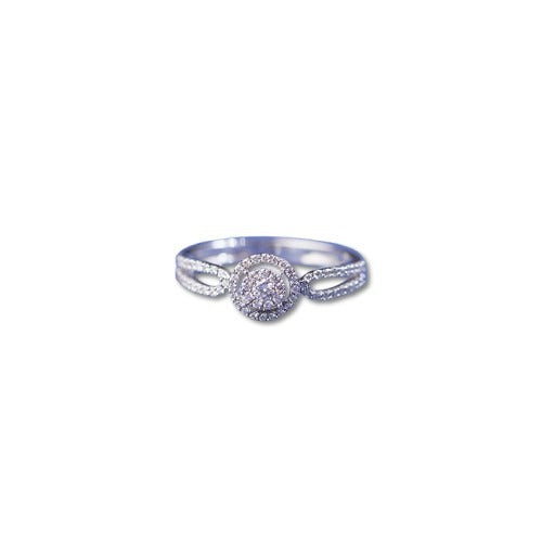 Emilia Halo Diamond Ring