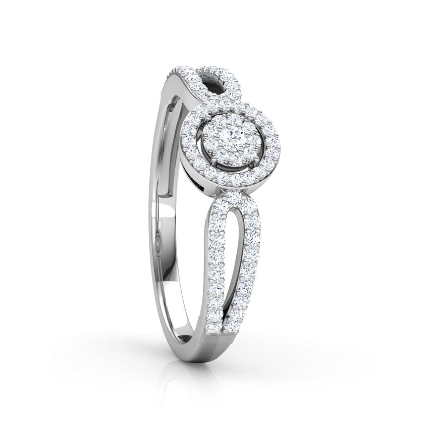 Emilia Halo Diamond Ring
