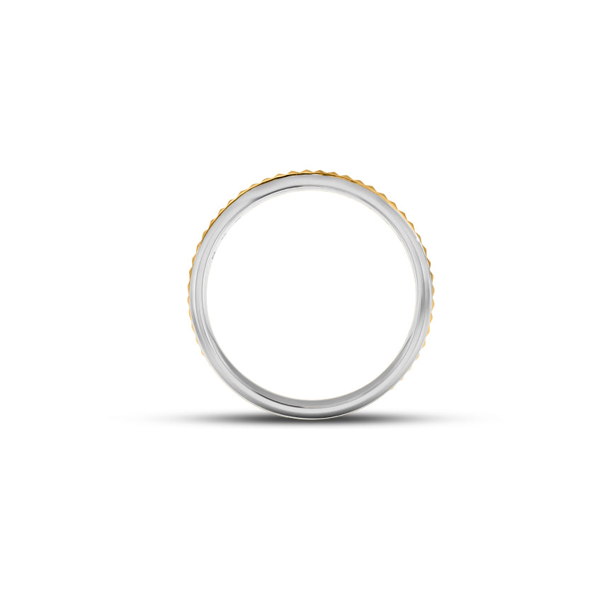 Pyramidal Diamond Ring