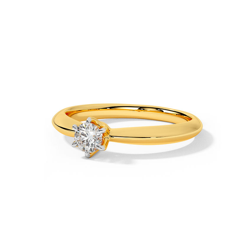 Chic Swanky Solitaire Ring
