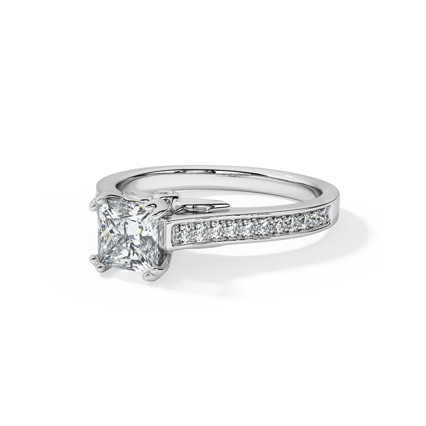 Lillian Elegant Solitaire Ring