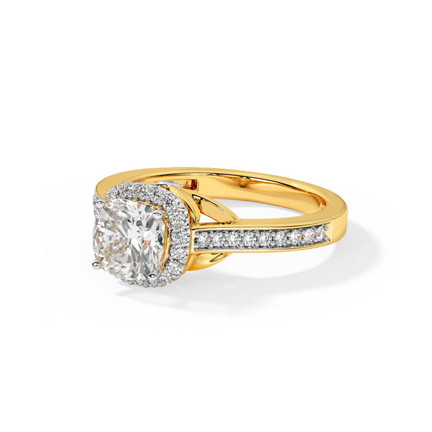 Diamond Queen Solitaire Ring