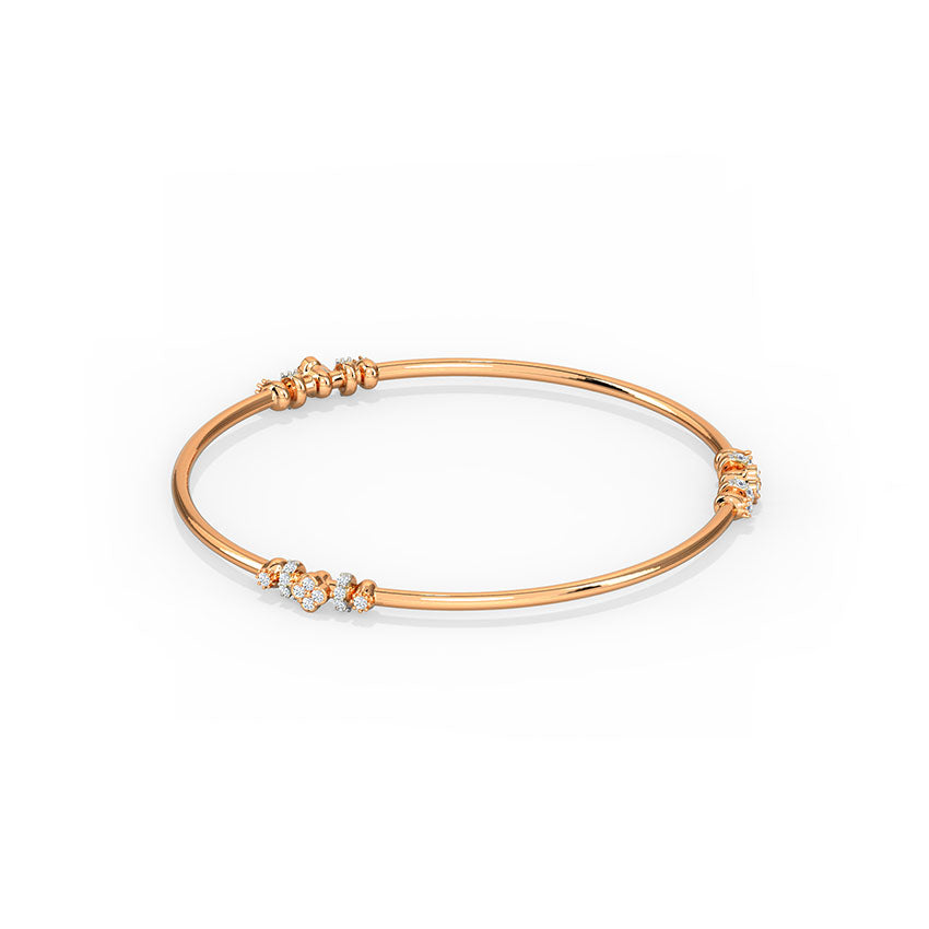 Glimmering Clover Diamond Bangle