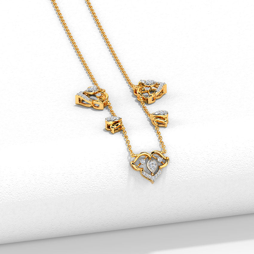Twinkling Taani Stationary Diamond Necklace