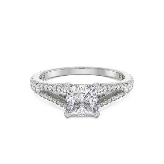 Princess Cut Splendor Band in 14KT Gold or 18KT Gold